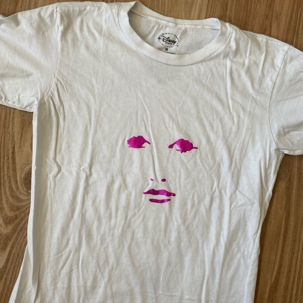 Disney Princess Mask T-Shirt - Picture 2 of 4